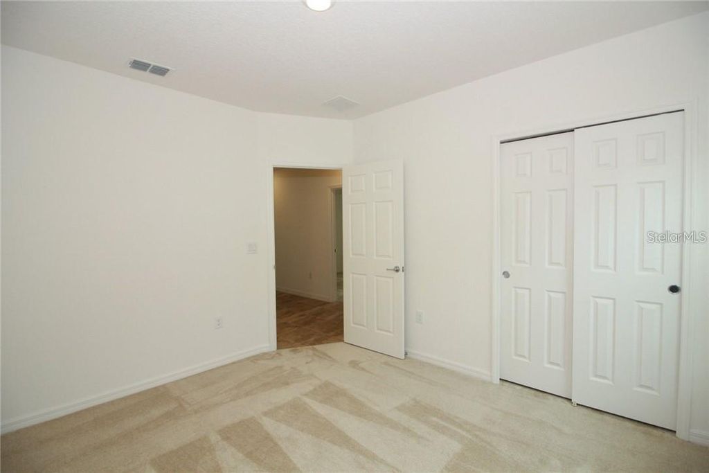 Image 21 of property listing at 641 OGELTHORPE DRIVE, Davenport, FL 33897