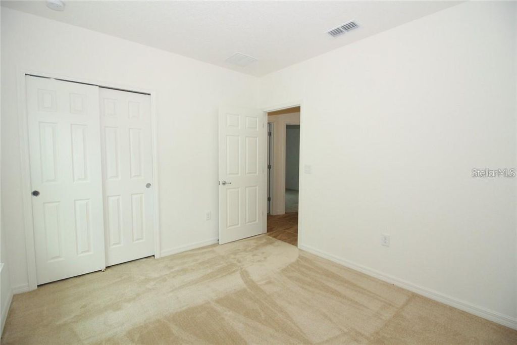 Image 28 of property listing at 641 OGELTHORPE DRIVE, Davenport, FL 33897