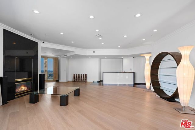 10490 Wilshire Boulevard 1004, Los Angeles, CA 90024