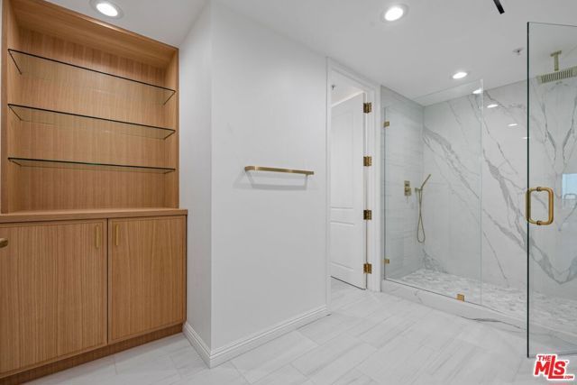 10490 Wilshire Boulevard 1004, Los Angeles, CA 90024