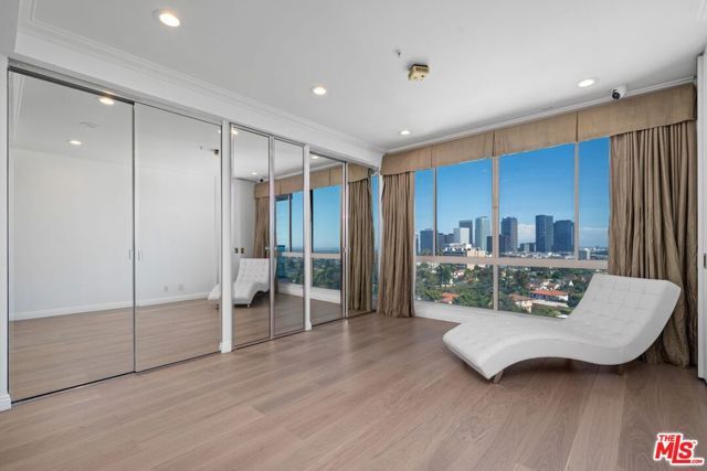 10490 Wilshire Boulevard 1004, Los Angeles, CA 90024