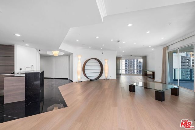 10490 Wilshire Boulevard 1004, Los Angeles, CA 90024