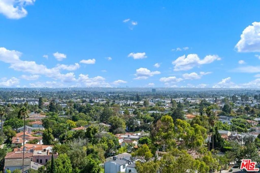 10490 Wilshire Boulevard 1004, Los Angeles, CA 90024