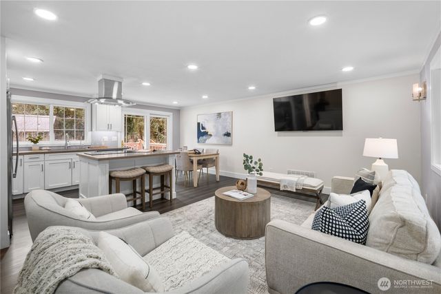 31835 NE 103rd Street, Carnation, WA 98014