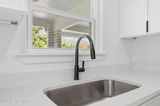 5150 ALPHA Avenue, Jacksonville, FL 32205