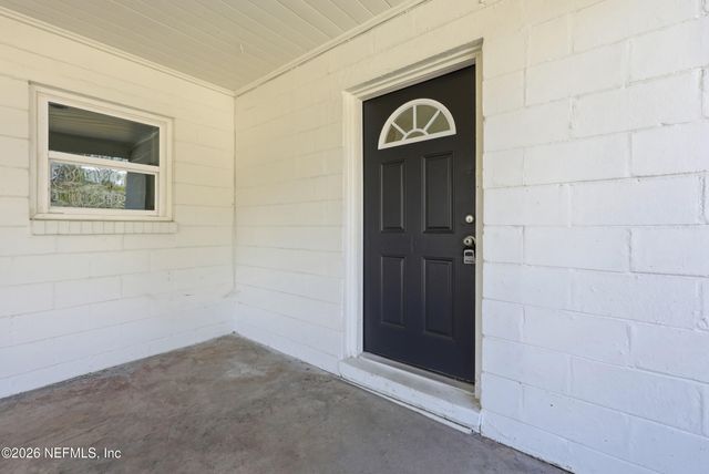 5150 ALPHA Avenue, Jacksonville, FL 32205