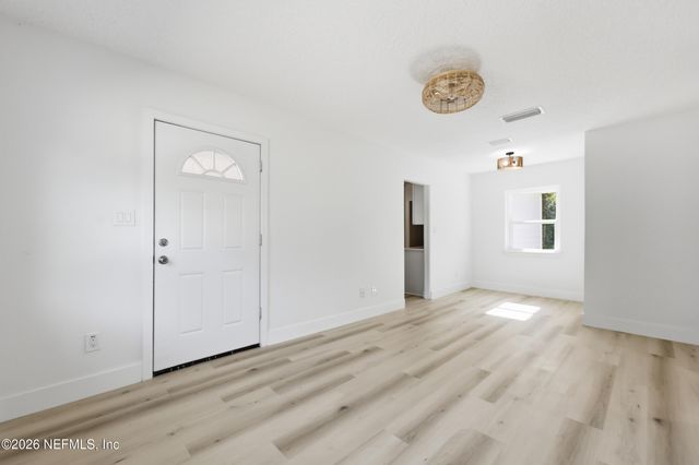 5150 ALPHA Avenue, Jacksonville, FL 32205