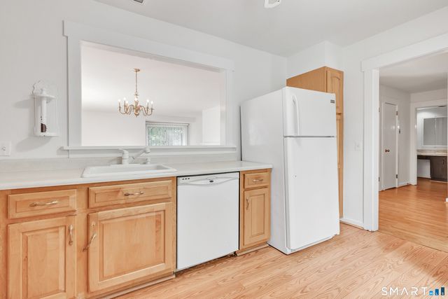 621 Onondaga Lane B, Stratford, CT 06614