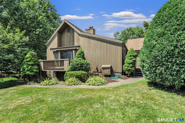 621 Onondaga Lane B, Stratford, CT 06614