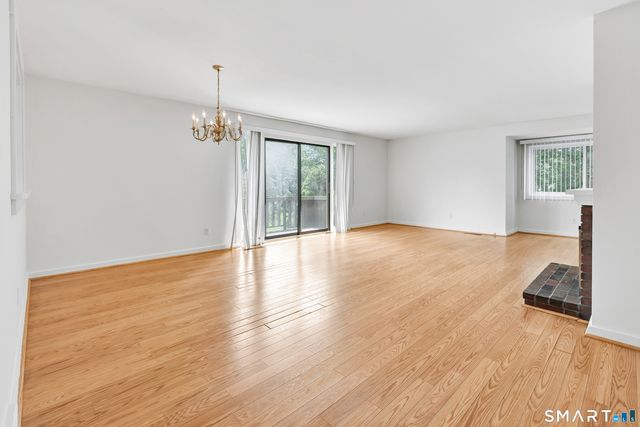 621 Onondaga Lane B, Stratford, CT 06614