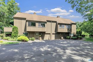 621 Onondaga Lane B, Stratford, CT 06614