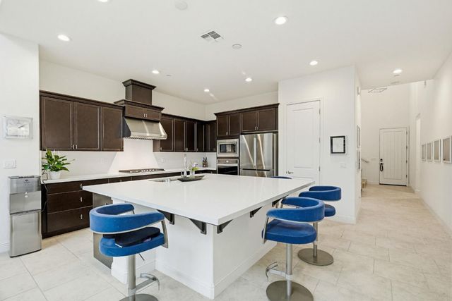 600 Bluffs Drive, Marina, CA 93933