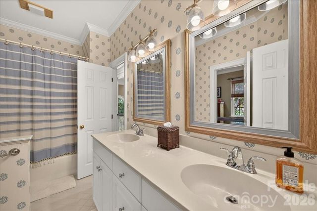 3601 Castellaine Drive, Charlotte, NC 28226