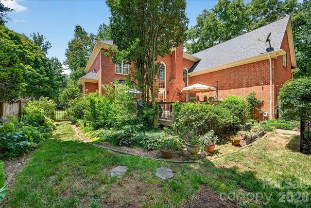 3601 Castellaine Drive, Charlotte, NC 28226