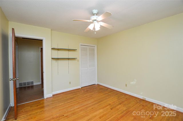 1405 Forest Park Drive 1, Statesville, NC 28677