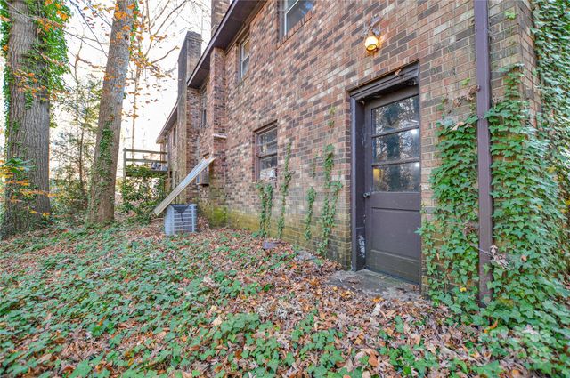 1405 Forest Park Drive 1, Statesville, NC 28677