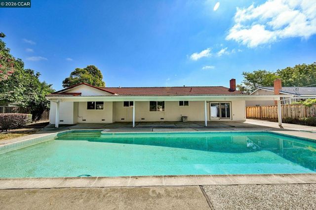823 Savannah Cir, Walnut Creek, CA 94598