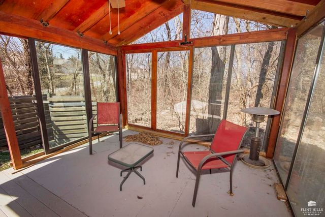 404 Juniper Street, Wakefield, KS 67487