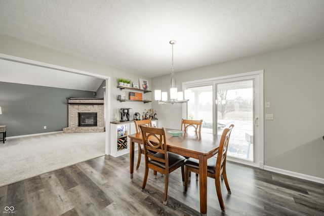 6278 S Cabriolet Way, Pendleton, IN 46064