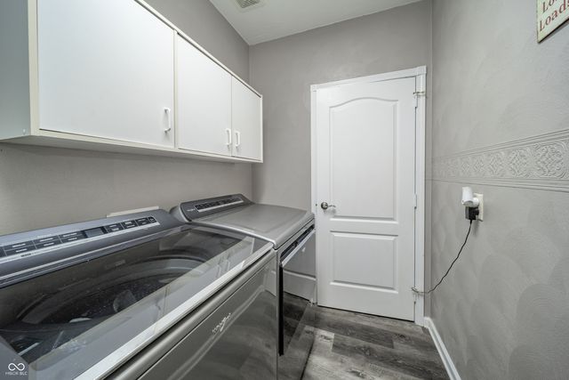 6278 S Cabriolet Way, Pendleton, IN 46064