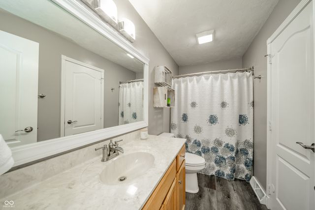 6278 S Cabriolet Way, Pendleton, IN 46064