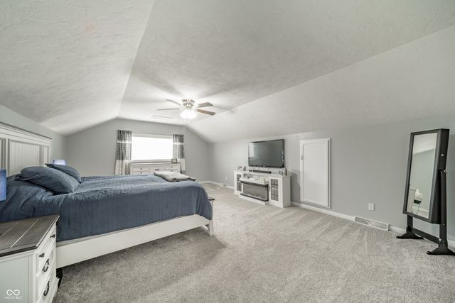 6278 S Cabriolet Way, Pendleton, IN 46064