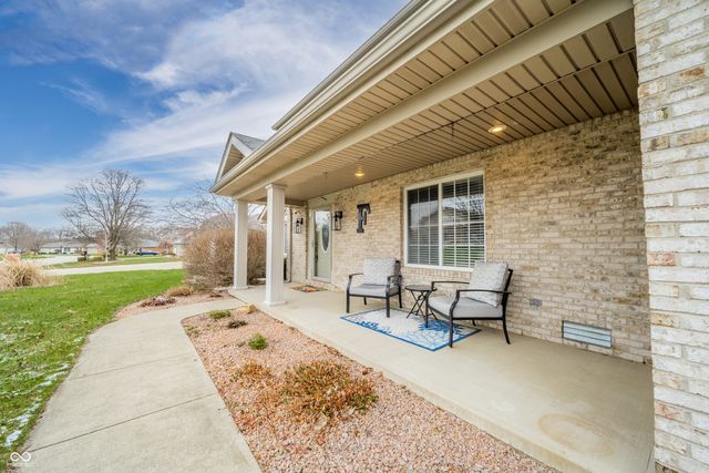 6278 S Cabriolet Way, Pendleton, IN 46064