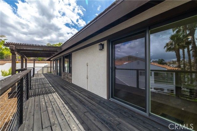 29096 Old Wrangler Road, Canyon Lake, CA 92587