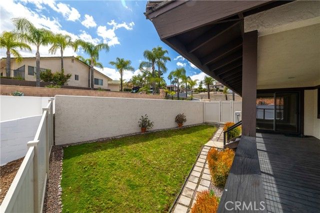 29096 Old Wrangler Road, Canyon Lake, CA 92587