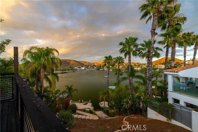 29096 Old Wrangler Road, Canyon Lake, CA 92587