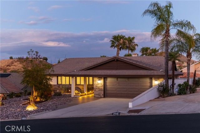 29096 Old Wrangler Road, Canyon Lake, CA 92587