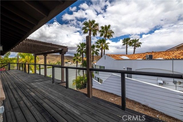 29096 Old Wrangler Road, Canyon Lake, CA 92587