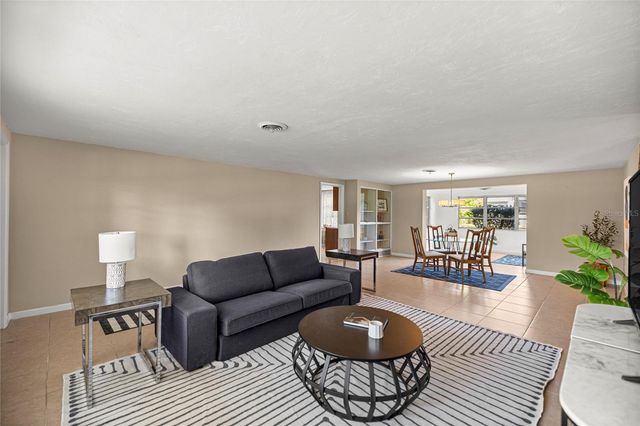 20131 SW 83RD STREET, Dunnellon, FL 34431