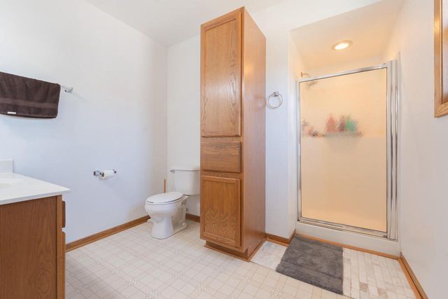 1021 S 98th STREET, West Allis, WI 53214