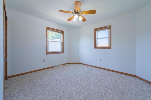 1021 S 98th STREET, West Allis, WI 53214