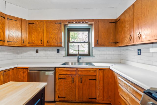315 S Pine Street, Zearing, IA 50278