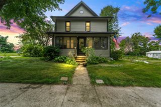 315 S Pine Street, Zearing, IA 50278