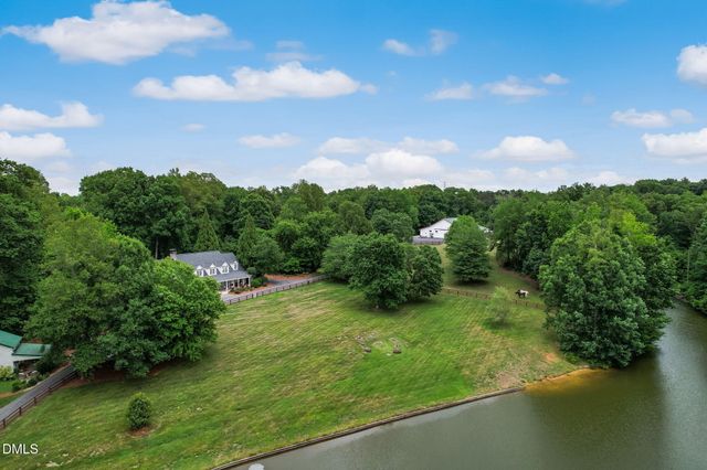 7450 Strader Road, Summerfield, NC 27358