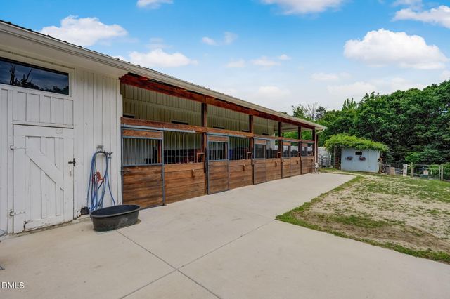7450 Strader Road, Summerfield, NC 27358