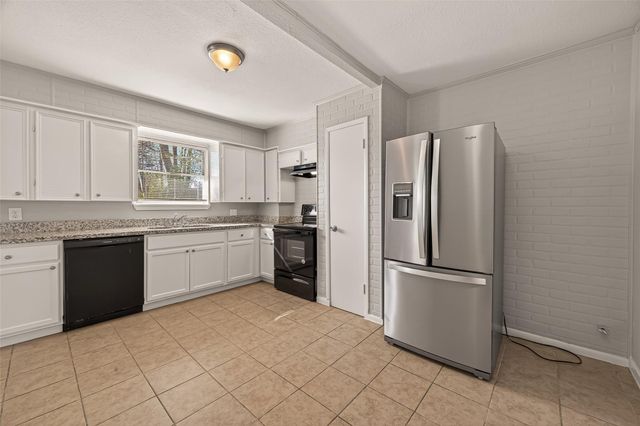 3102 Hays Street, Pasadena, TX 77503