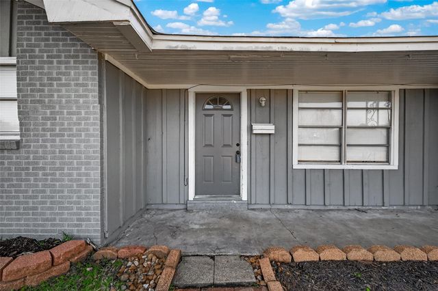 3102 Hays Street, Pasadena, TX 77503