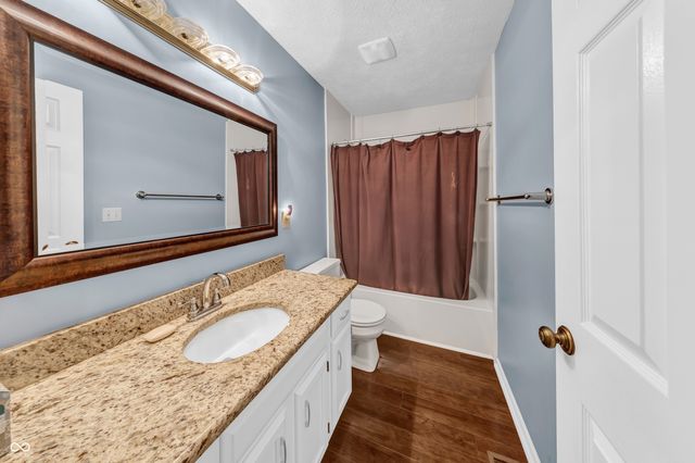12559 Saksons Boulevard, Fishers, IN 46038