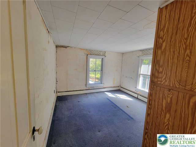 313 East Fireline Road, Parryville Boro, PA 18244