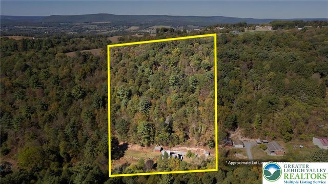 313 East Fireline Road, Parryville Boro, PA 18244