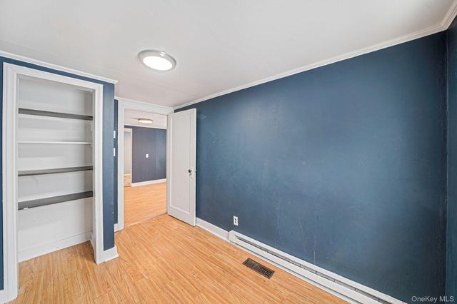 1049 Woodcrest Avenue, Riverhead, NY 11901