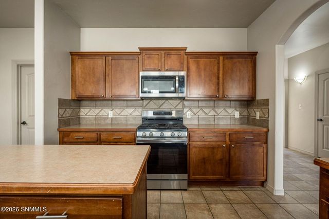 3856 Calle Arriba, Las Cruces, NM 88012