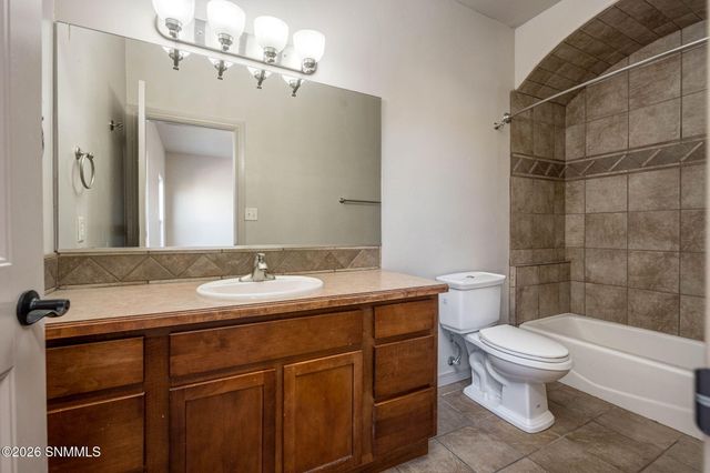 3856 Calle Arriba, Las Cruces, NM 88012