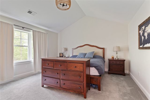 25 Kristin Drive, Cranston, RI 02921