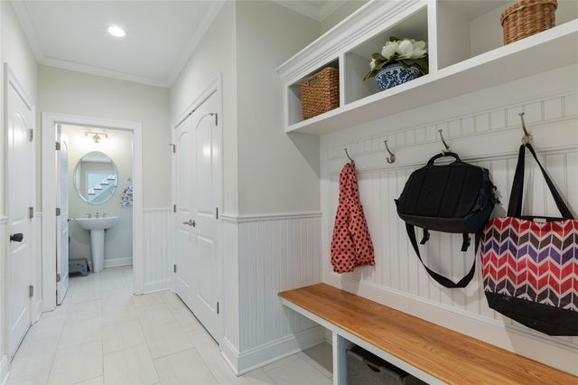 25 Kristin Drive, Cranston, RI 02921