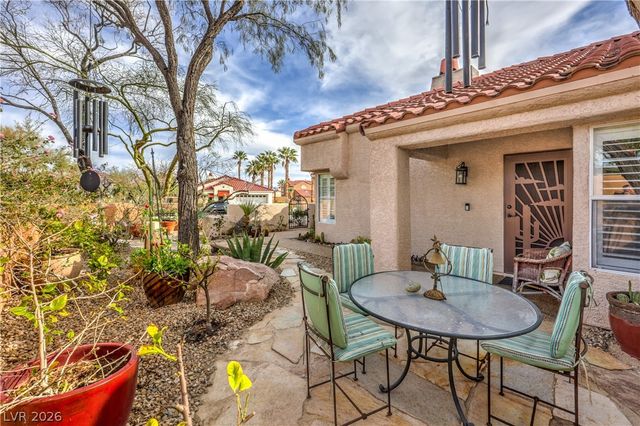 8197 Sedona Sunrise Drive, Las Vegas, NV 89128